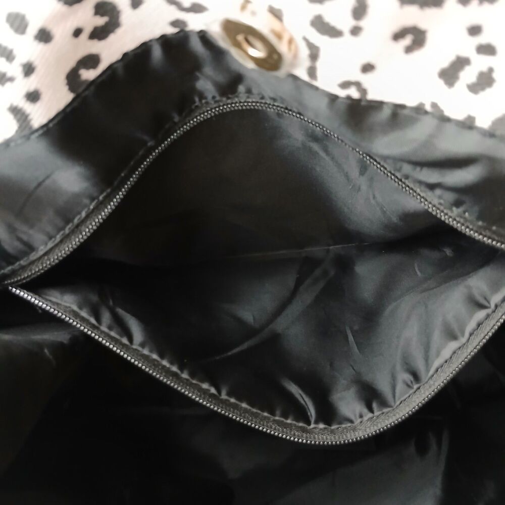 Victoria's Secret Y2K Leopard Print Logo Tote Bag - Picture 11 of 14